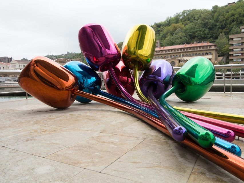Bilbao: Private & Exclusive Guggenheim Museum Guided Tour - The Main Galleries and Changing Exhibitions