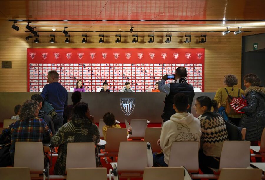 Bilbao: San Mamés Museum and Stadium Tour - Pitchside access is the highlight