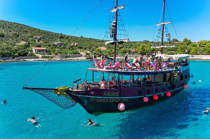 Blue Lagoon & Underwater Museum from Split with Lunch & Drinks - A full day from Split on a pirate boat