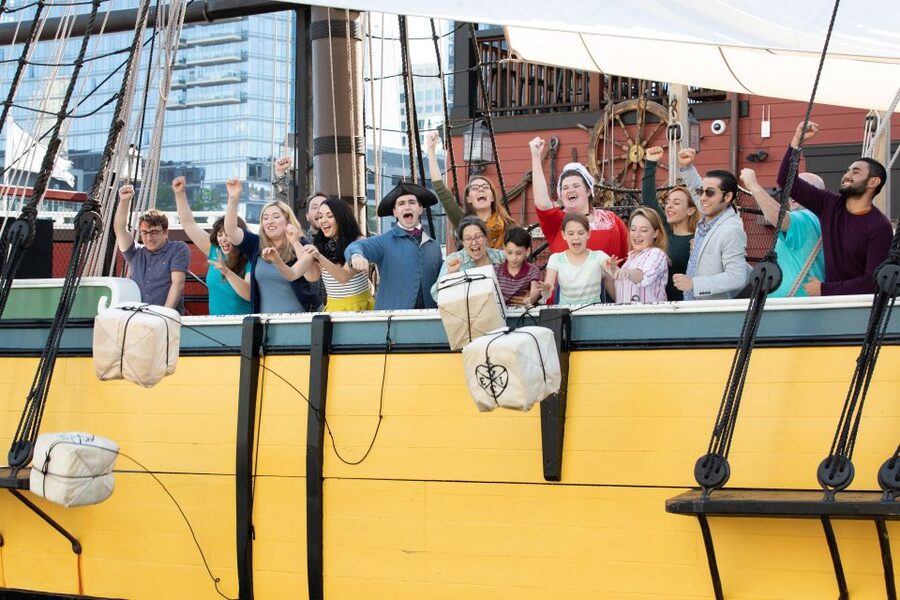 Boston: Boston Tea Party Ships and Museum Interactive Tour - The wraparound film and the road to revolution