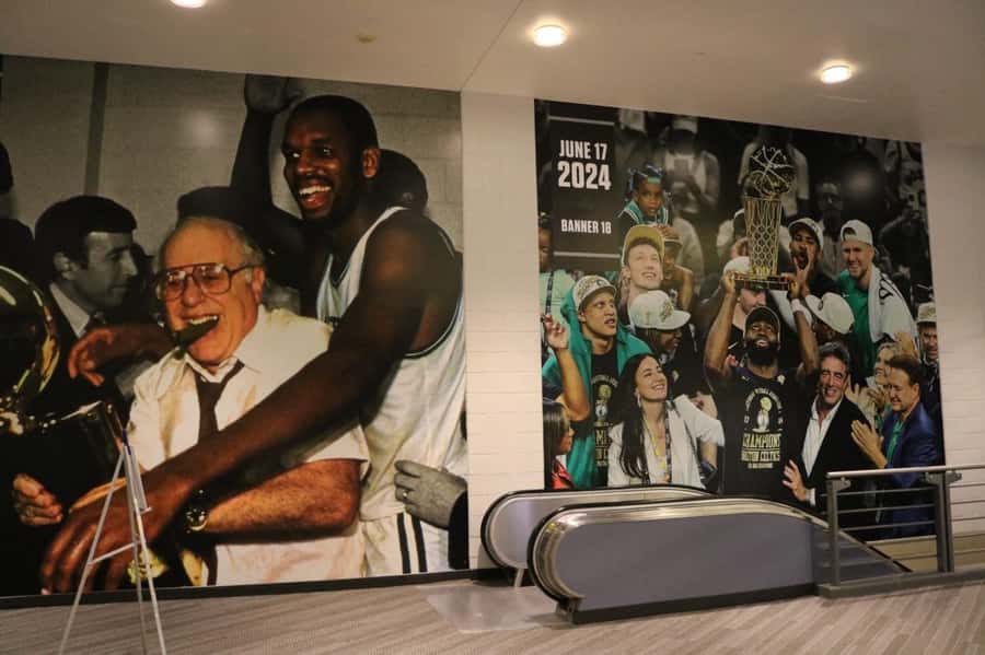 Boston: Bruins Heritage Hall & Optional Sports Museum Tour - How the one-hour pace feels