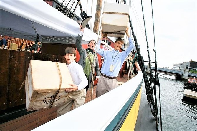 Boston Tea Party Ships and Museum Admission - Meeting the Patriots at the Meeting House