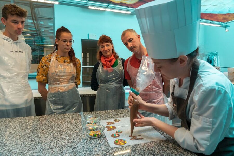 Bruges: Chocolate Making Workshop and Chocolate Museum Entry - Is the museum worth the added value?
