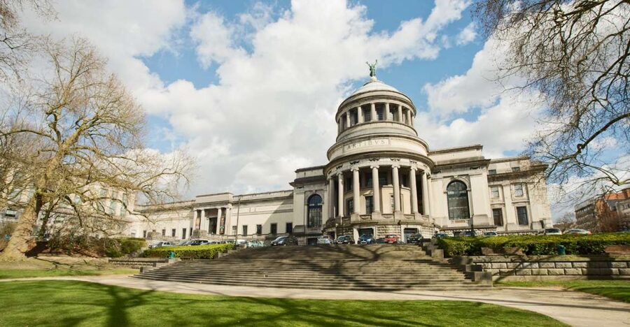 Brussels: Museum Art & History Entry Ticket - Finish with art nouveau, art deco, and the park