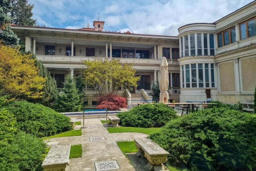 Bucharest: Parliament, Ceausescu House & Village Museum Tour - Who should book this experience