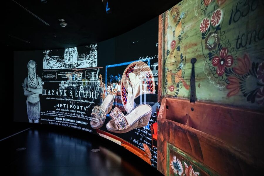Budapest: Museum of Ethnography Entry Ticket - Choosing between the full ticket and ZOOM