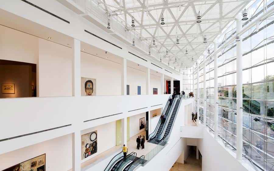 Buenos Aires: Walking City Tour with Colón Theater & Museums - MALBA and 400 works of Latin American art