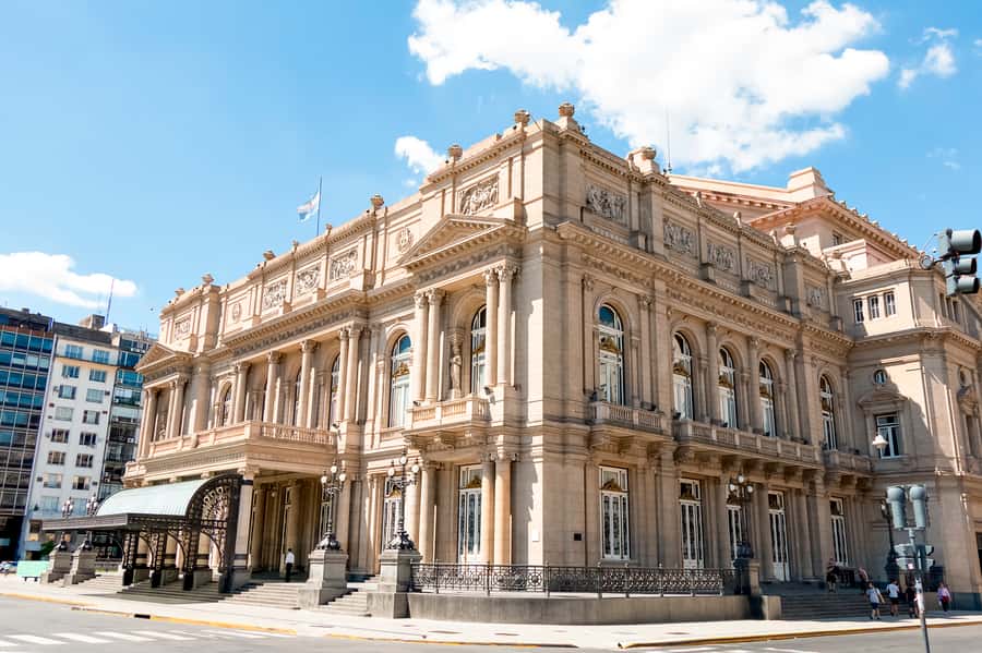 Buenos Aires: Walking City Tour with Colón Theater & Museums - What the guide adds to the day