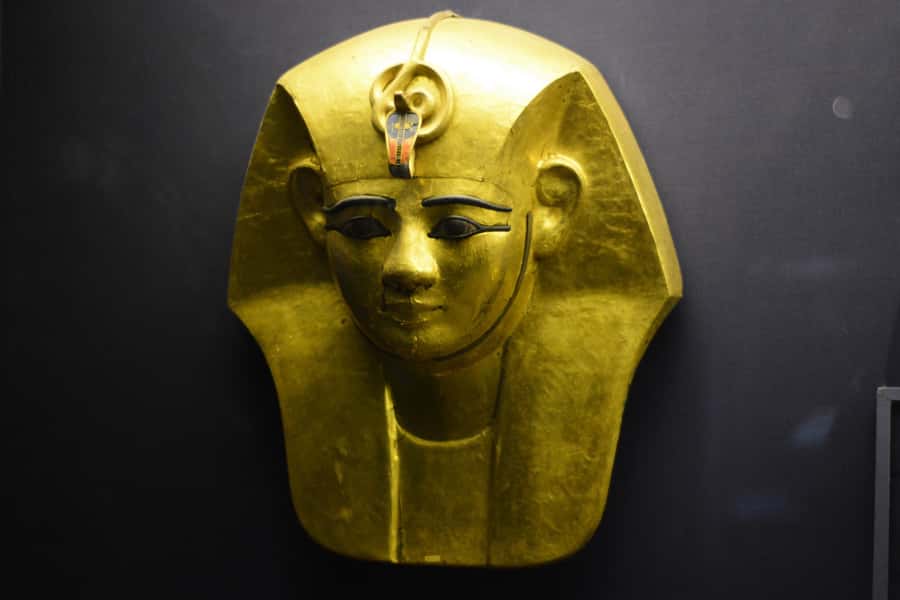 Cairo: 2-Day Pyramid, Museum, Bazaar Private Tour - Khan El Khalili and Moez Street
