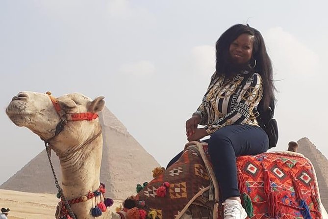 Cairo 8 Hour Private Tour of Pyramids, Egyptian Museum and Bazaar - Lunch breaks up a demanding sightseeing day