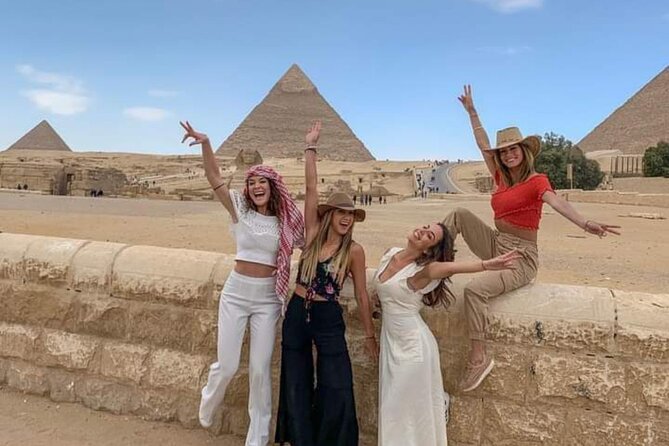 Cairo By Big Bus full day From Hurghada (Pyramids-sphinx-Egyptian Museum-Lunch) - Seeing the Pyramids of Giza in a tight schedule