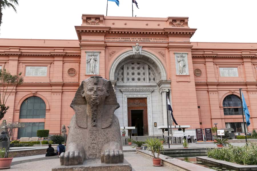 Cairo: Egyptian Museum 4-Hour Private Tour with Transfer - Hotel transfers and the value of a private visit