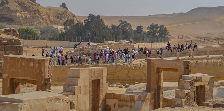 Cairo: Giza Pyramids & Museum of Egyptian Civilization Tour - Old Cairo, churches, and the bazaar