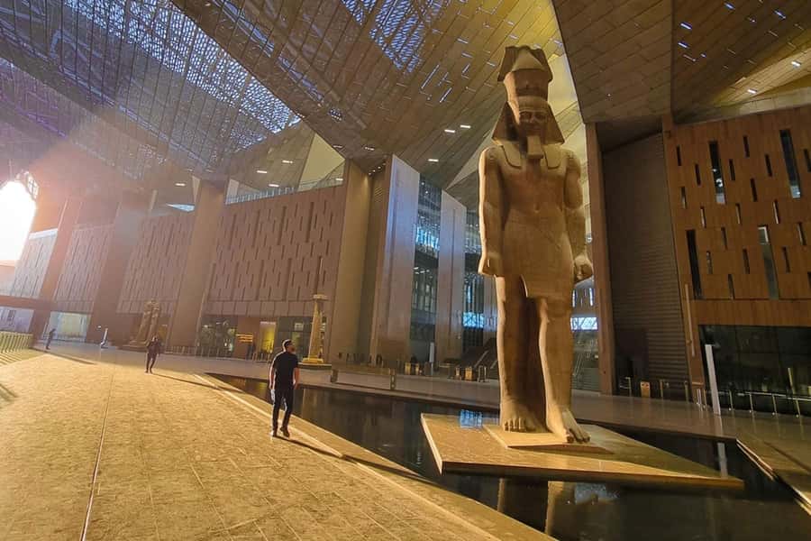 Cairo: Grand Egyptian Museum, Giza Pyramids and Sphinx Tour - Seeing Cheops, Chephren, and Mykerinus at Giza