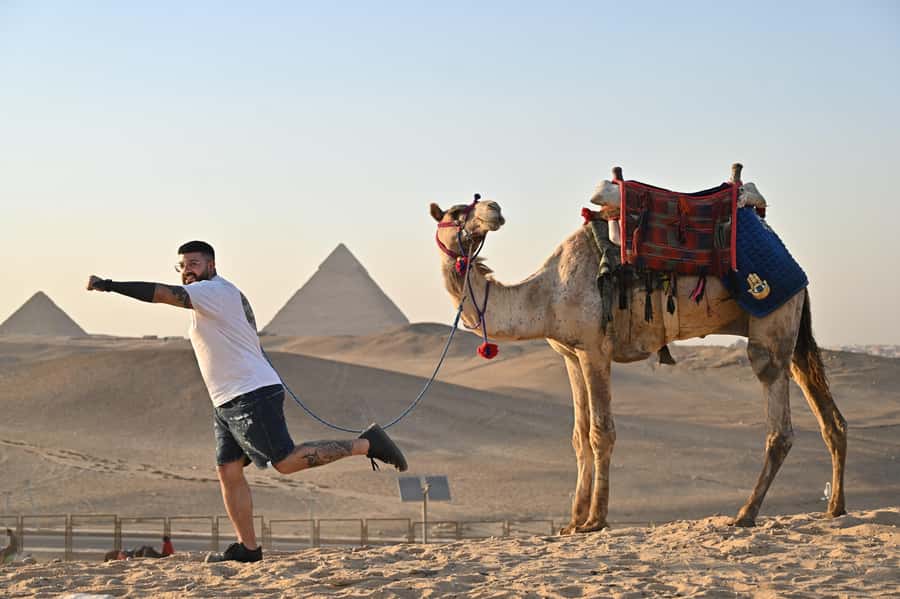 Cairo: Grand Egyptian Museum, Pyramids, Sphinx Tour & Lunch - Lunch at an Egyptian restaurant