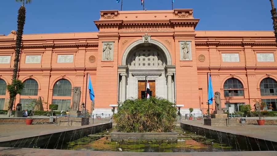 Cairo: Great Pyramids of Giza and Egyptian Museum Tour - Key points to know before booking