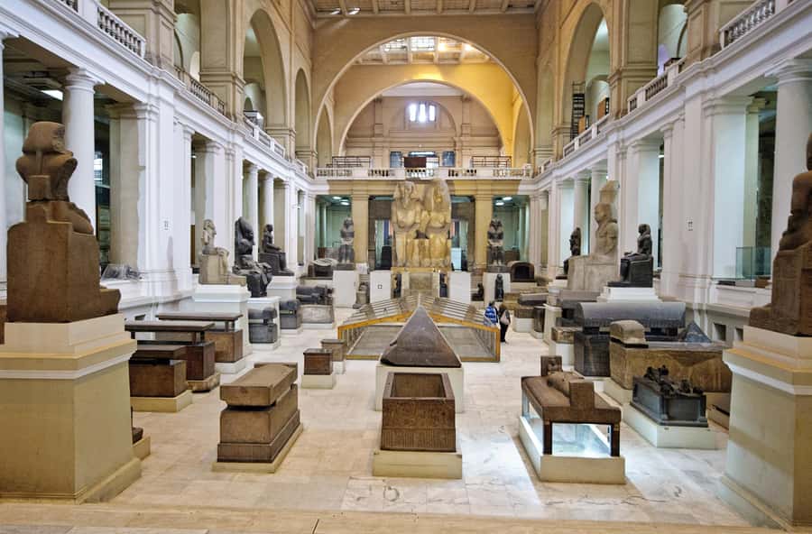 Cairo: Great Pyramids of Giza and Egyptian Museum Tour - Guides who shape the experience