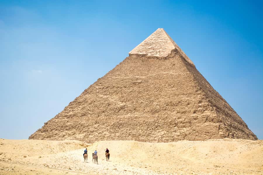 Cairo: Pyramids, Sphinx & Grand Egyptian Museum Private Tour - Entering the Grand Egyptian Museum
