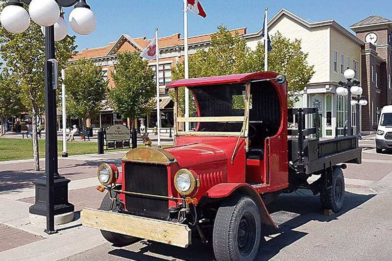 Calgary: 3.5-Hour Bus City Tour with Gasoline Alley Museum - Gasoline Alley Museum deserves more time