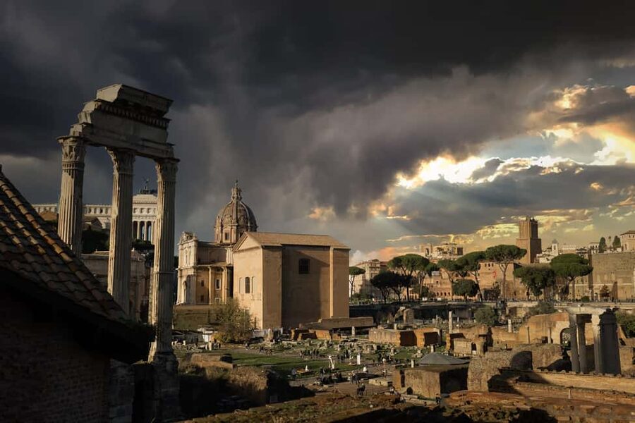 Capitoline Museum English Guided Tour & Skip-the-Line Ticket - The 25-minute multimedia introduction