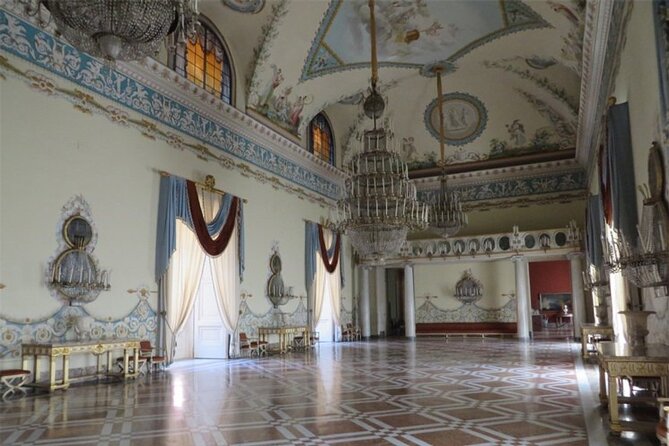 Capodimonte Museum in Naples - Caravaggio and the Risk of Booking for One Painting