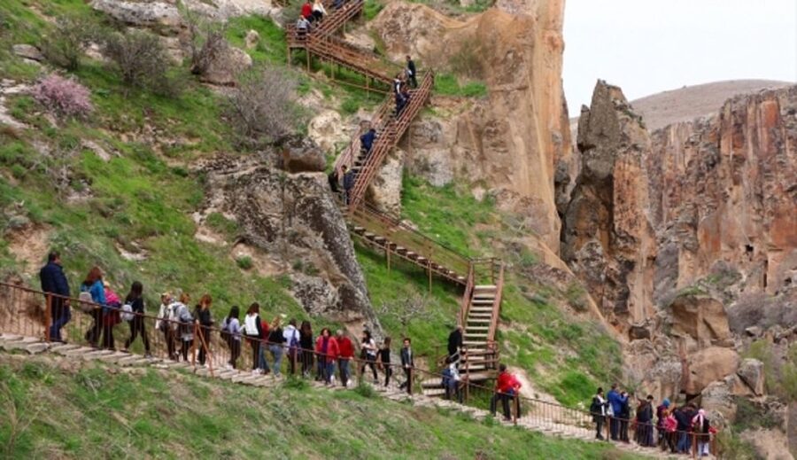 Cappadocia: Green Tour with Entry Fees and Lunch - Selime Monastery is the day’s biggest rock-cut space