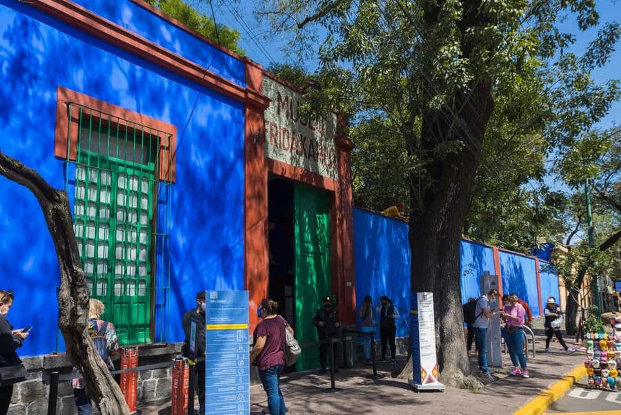 CDMX: Coyoacán, UNAM, Xochimilco, and optional Frida Kahlo Museum - Should you book this tour?