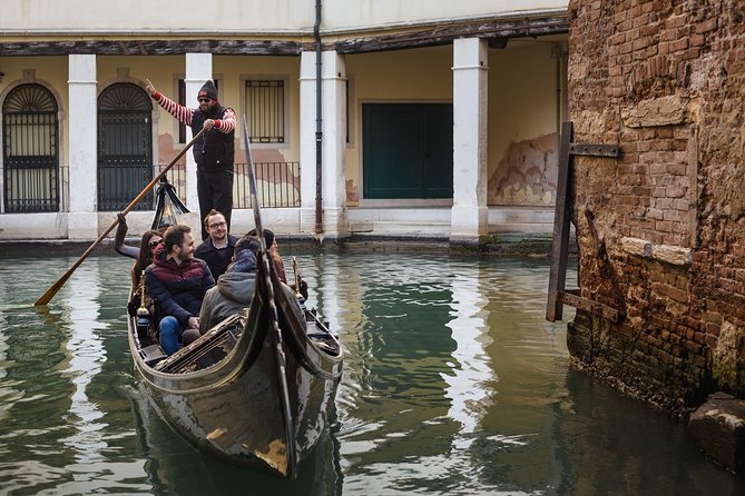 Charming Gondola Ride on the Grand Canal & Gondola Gallery™ - How much value do you get for $47.28?