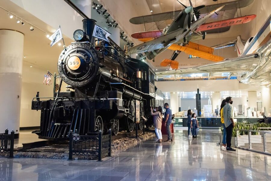 Chicago: Griffin Museum of Science and Industry Ticket - Getting there and finding the entrance