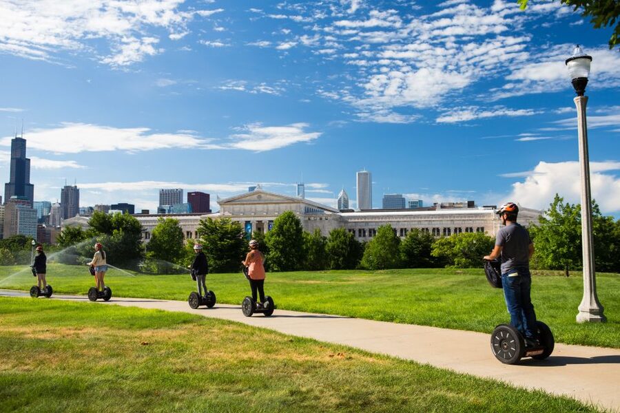 Chicago: Lakefront and Museum Campus Segway Tour - Buckingham Fountain’s Dancing Water