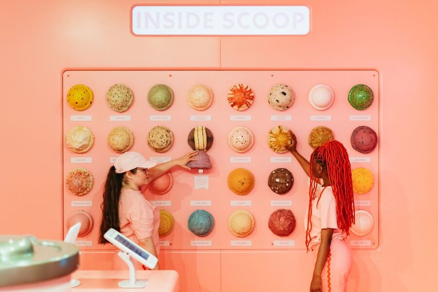 Chicago: Museum of Ice Cream Entry Ticket - The 14 installations and ice cream history