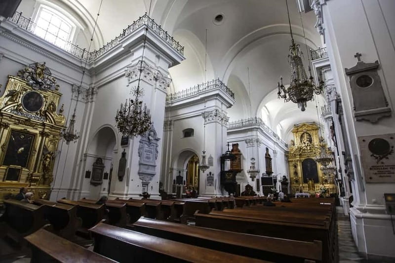 Chopin Tour in Warsaw with Skip-the-line Museum & Concert - Choosing between the two-hour and three-hour options