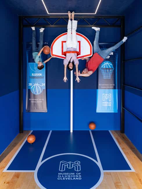Cleveland: Museum of Illusions Entry Ticket - Accessibility and practical planning