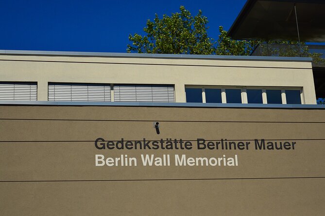 Cold War, Berlin Wall, Spies and the East Side Gallery - Brandenburg Gate and the meaning of reunification