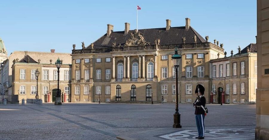 Copenhagen: Amalienborg Palace Museum Entry Ticket - Key points to know before you go