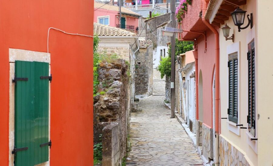 Corfu: Shore & Shared – Palaiokastritsa, Lakones, Kratsalo - Transport and guide style make a difference