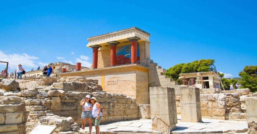 Crete: Knossos E-Ticket with Audio Guide & Optional Museum - Key details before you book
