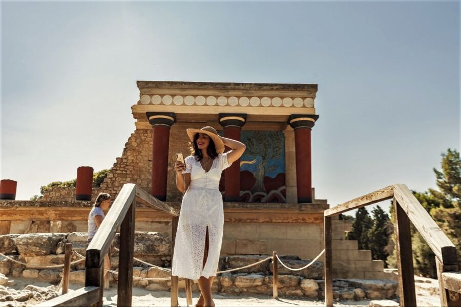 Crete: Knossos Palace and Museum E-Tickets with Audio Guides - Heraklion Archaeological Museum at 13:30