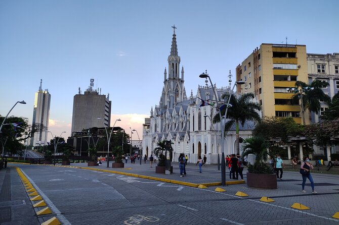 Cristo Rey, Tertulia Museum and Downtown Cali City Tour - Starting above the city at Cristo Rey