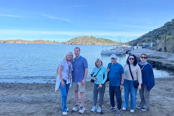 Dali Museum, Figueres & Cadaques Private Tour with Hotel pick-up - How the private format affects the day