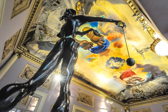 Dali Museum, House & Cadaques Small Group Tour from Barcelona - Entering the Dalí Theatre-Museum in Figueres