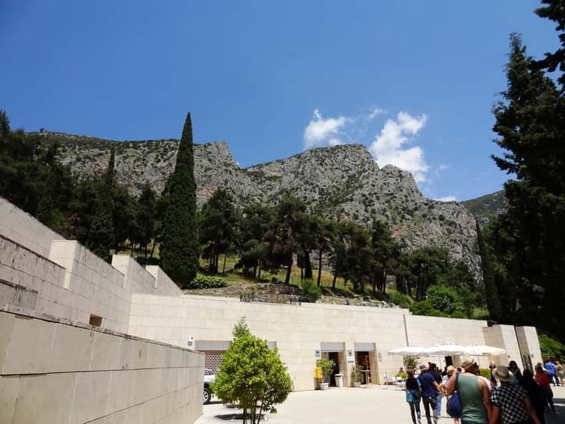 Delphi: Archaeological Site & Museum Ticket with Audio Tours - How the mobile audio tour works in practice