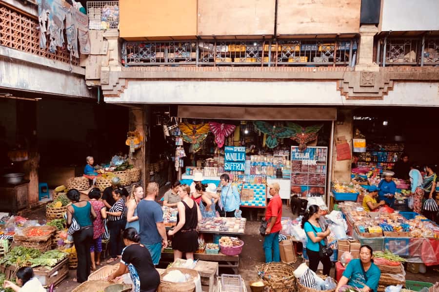 Denpasar: Museum, Traditional Market and Food Tasting Tour - Puputan Square and Denpasar’s colonial past