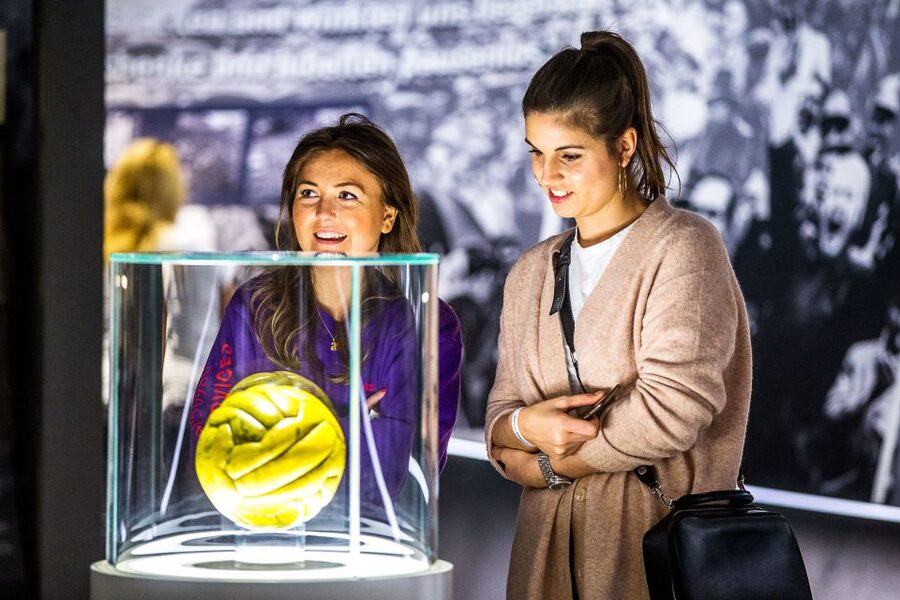 Dortmund: German Football Museum - Meet the 2014 Team in the 3D Cinema