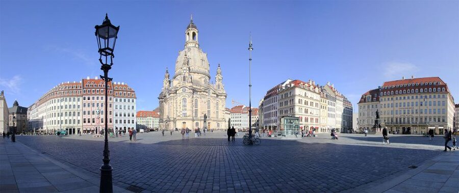 Dresden: Church of Our Lady Guided Tour of Gallery - Who should book the Frauenkirche gallery tour?