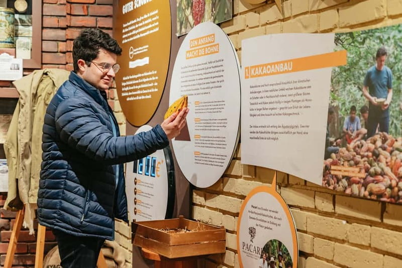 Dresden: Guided Walking Tour and Chocolate Museum Ticket - A compact route through Dresden’s historic center