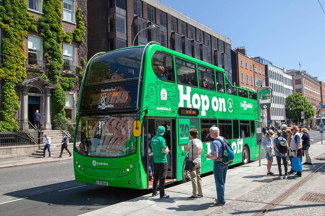 Dublin Hop-On Hop-Off Bus Tour with Guide and Little Museum Entry - Guinness, Kilmainham, and the western side of Dublin