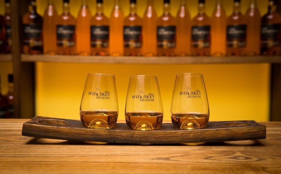 Dublin: Irish Whiskey Museum Tour and Whiskey Tasting - The tasting: three classic pours or four premium choices