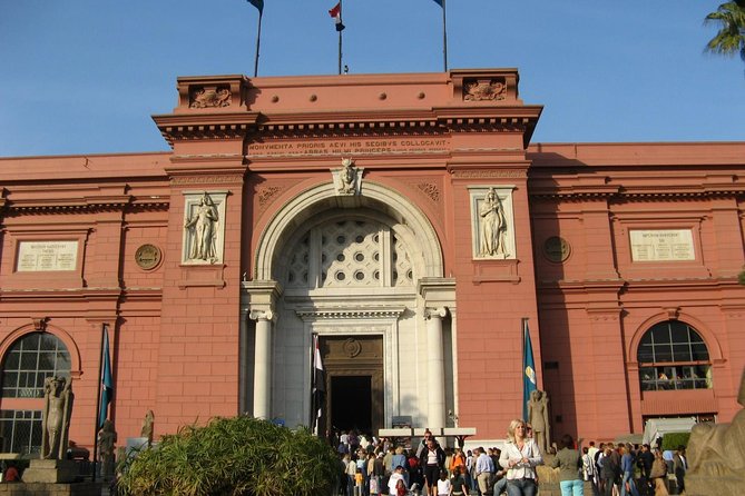 Egyptian Museum in Cairo: Private Guided Tour - Inside the Egyptian Museum, start with a plan