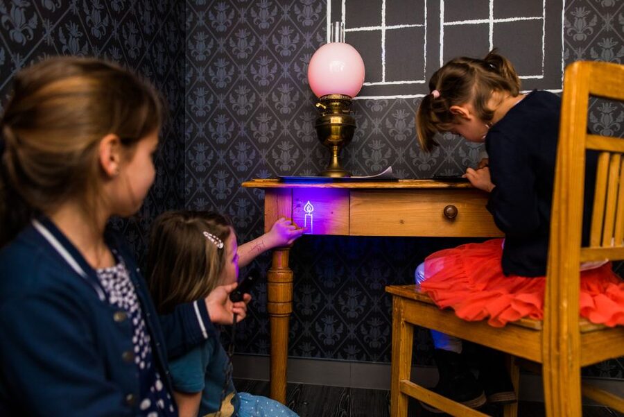 Eindhoven: Philips Museum Entry Ticket - Seeing how technology changes ordinary life